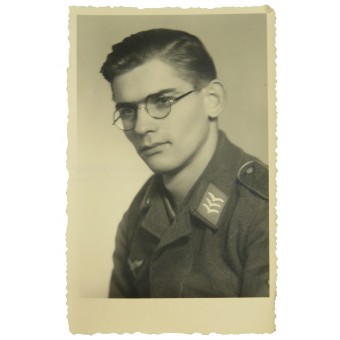 Obergefreiter Fliegerbluse -valokuvassa. Espenlaub militaria